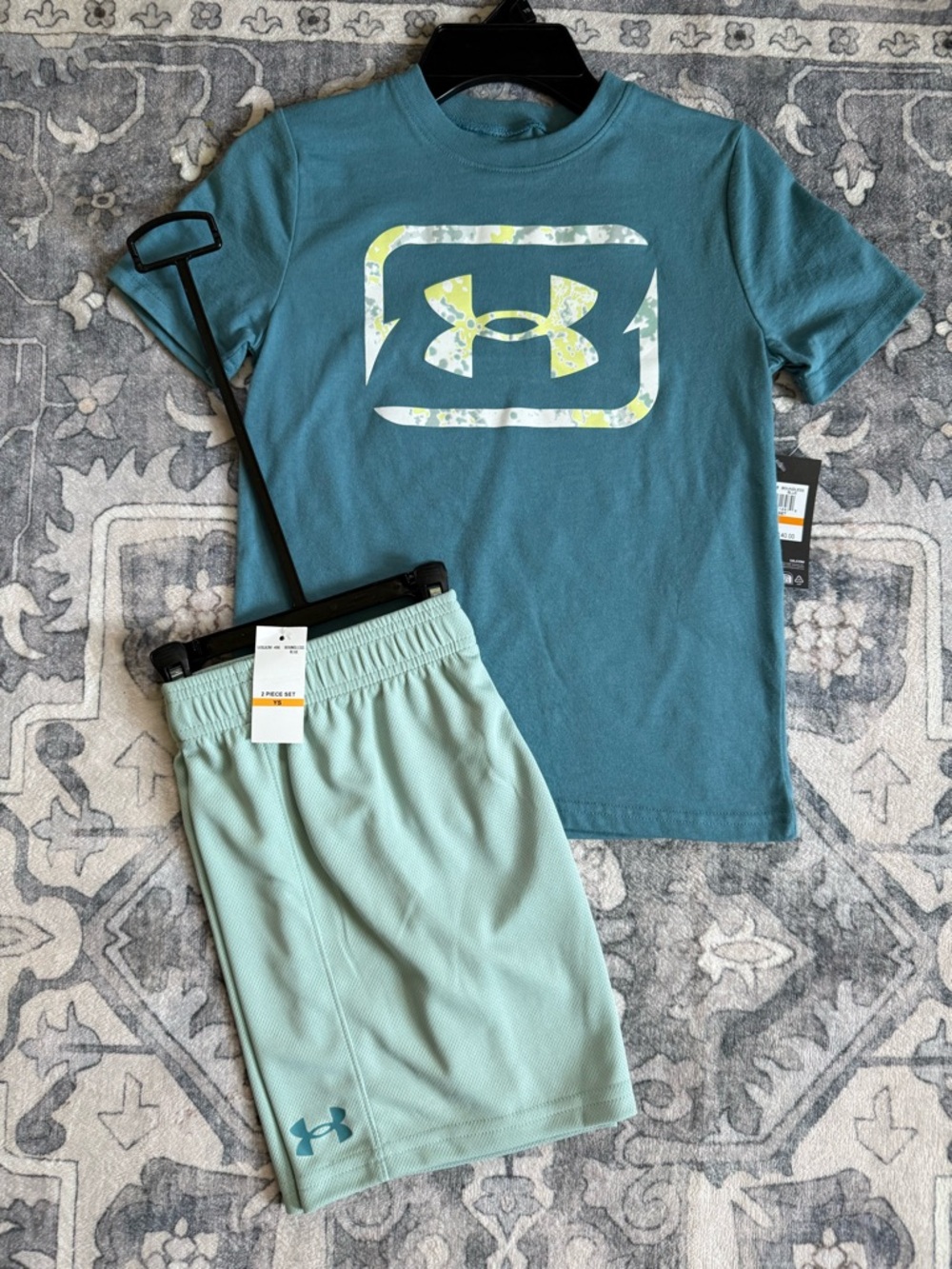Under Armour boys size 8 Teal Logo Tee & Mint Athletic Shorts Set new